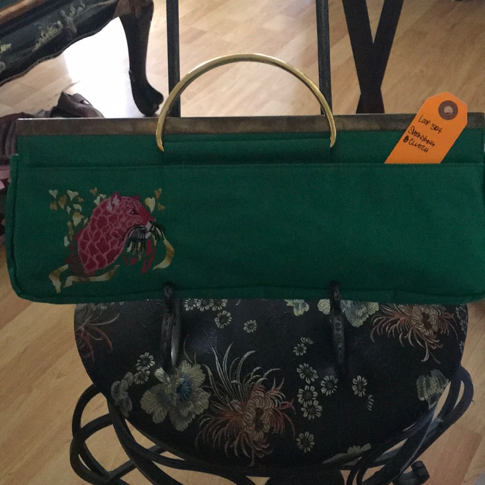 Clutch green with gold loop